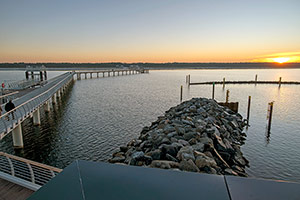 Prerow Seebr&uuml;cke mit Inselhafen