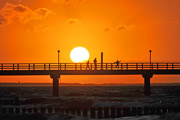 Sonnenuntergang an der Seebrücke Zingst